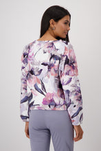 Load image into Gallery viewer, Sweatshirt With Floral Pattern
