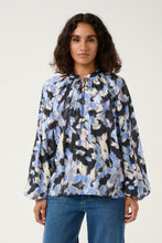 Load image into Gallery viewer, Kaffe Kavictoria Blouse
