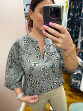 Load image into Gallery viewer, Kaffe Kaliga Blouse
