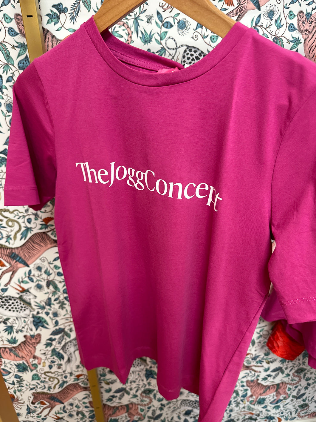 The Jogg Concept Festival Fuschia Simona Tshirt