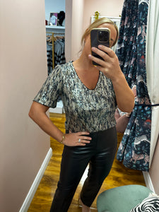 BY Solia Sequin Top