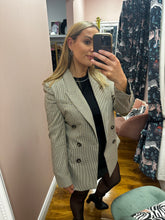 Load image into Gallery viewer, Checked Double Breasted Blazer
