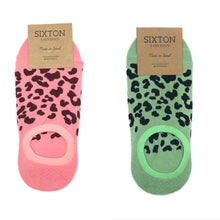 Load image into Gallery viewer, Sixton Luxury Animal Print Trainer Socks
