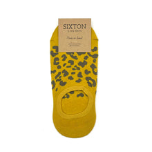 Load image into Gallery viewer, Sixton Luxury Animal Print Trainer Socks
